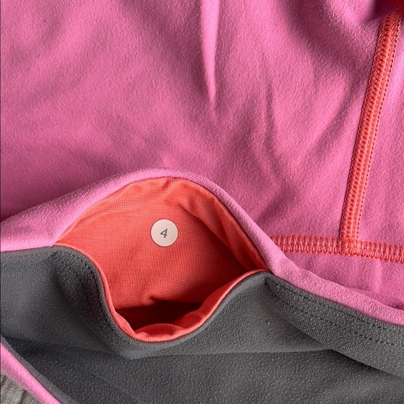 Lululemon Athletica Pink capri Leggings - Picture 2 of 5